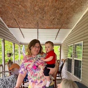 Meet your Posher, Michele